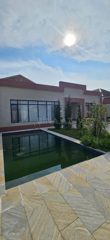 Satılır 4 otaqlı həyət evi 160 m²