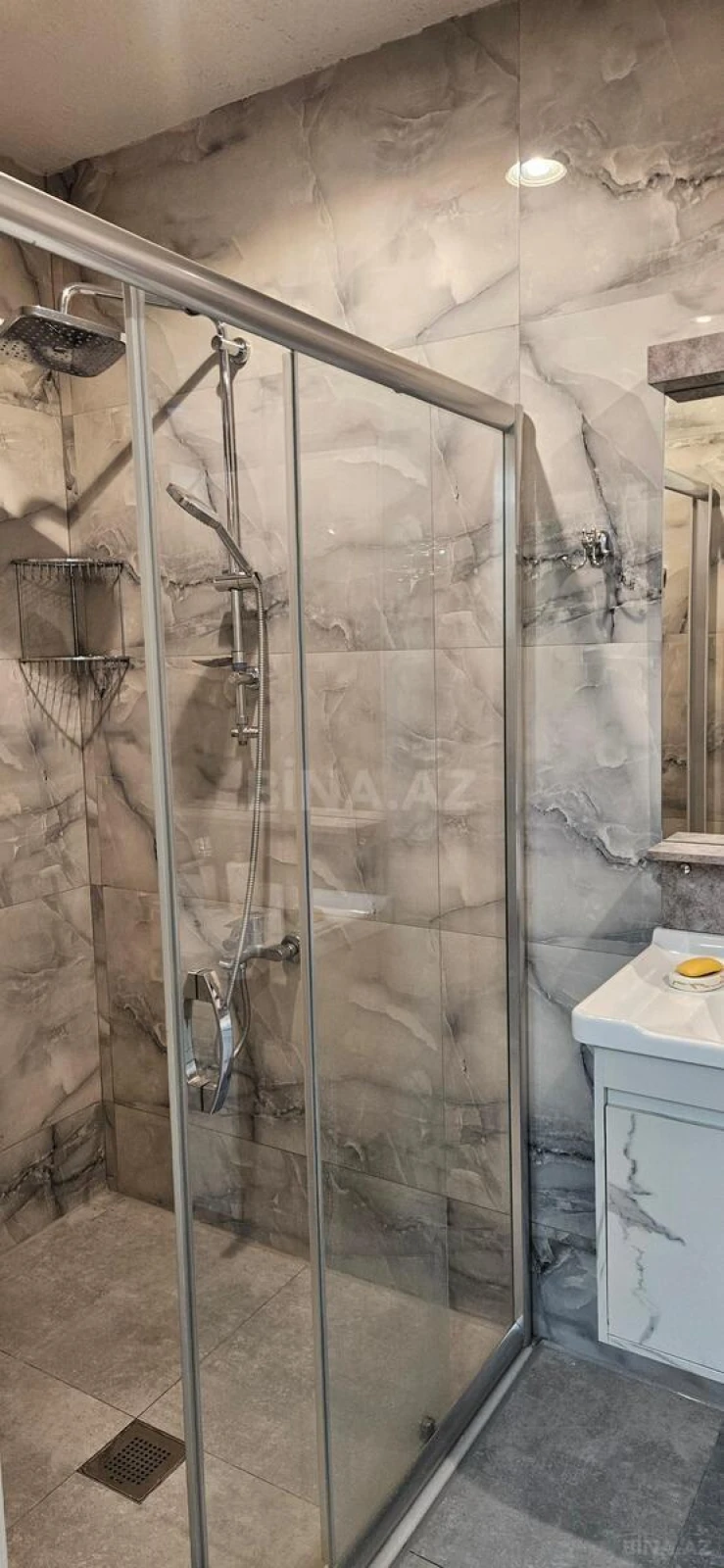 Satılır 4 otaqlı həyət evi 160 m²