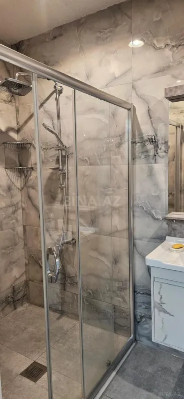 Satılır 4 otaqlı həyət evi 160 m²