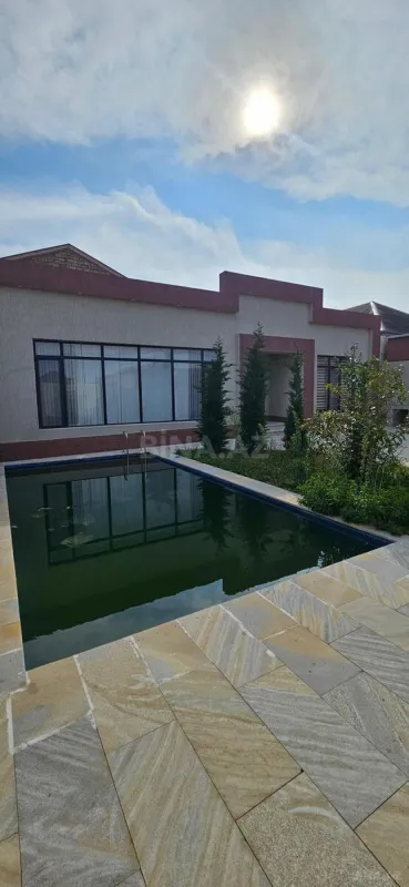 Satılır 4 otaqlı həyət evi 160 m²