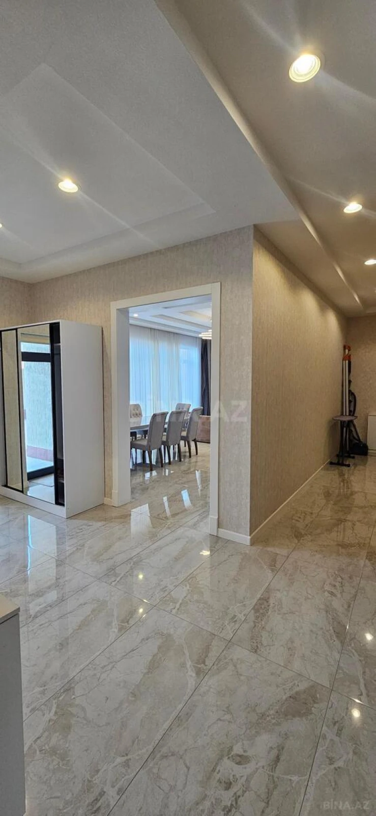 Satılır 4 otaqlı həyət evi 160 m²