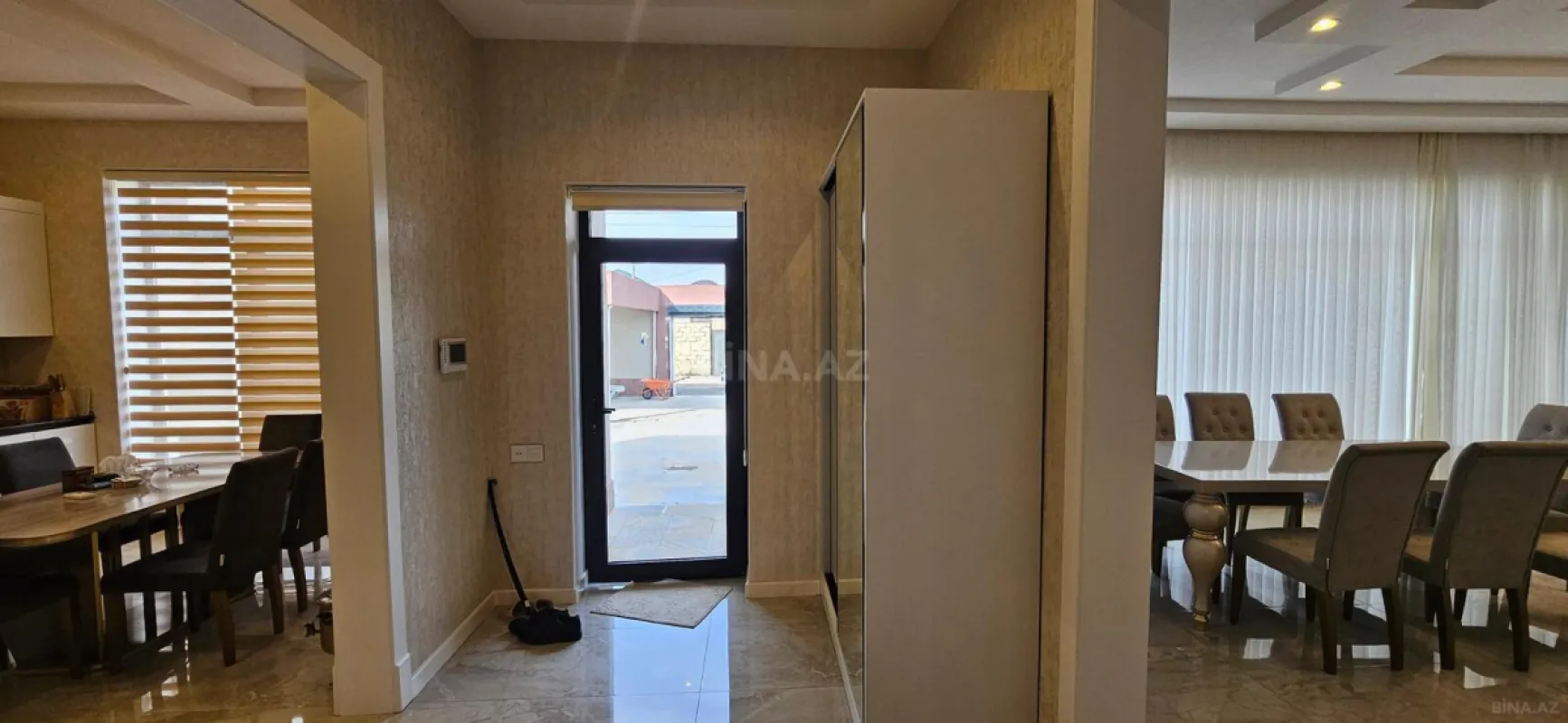 Satılır 4 otaqlı həyət evi 160 m²