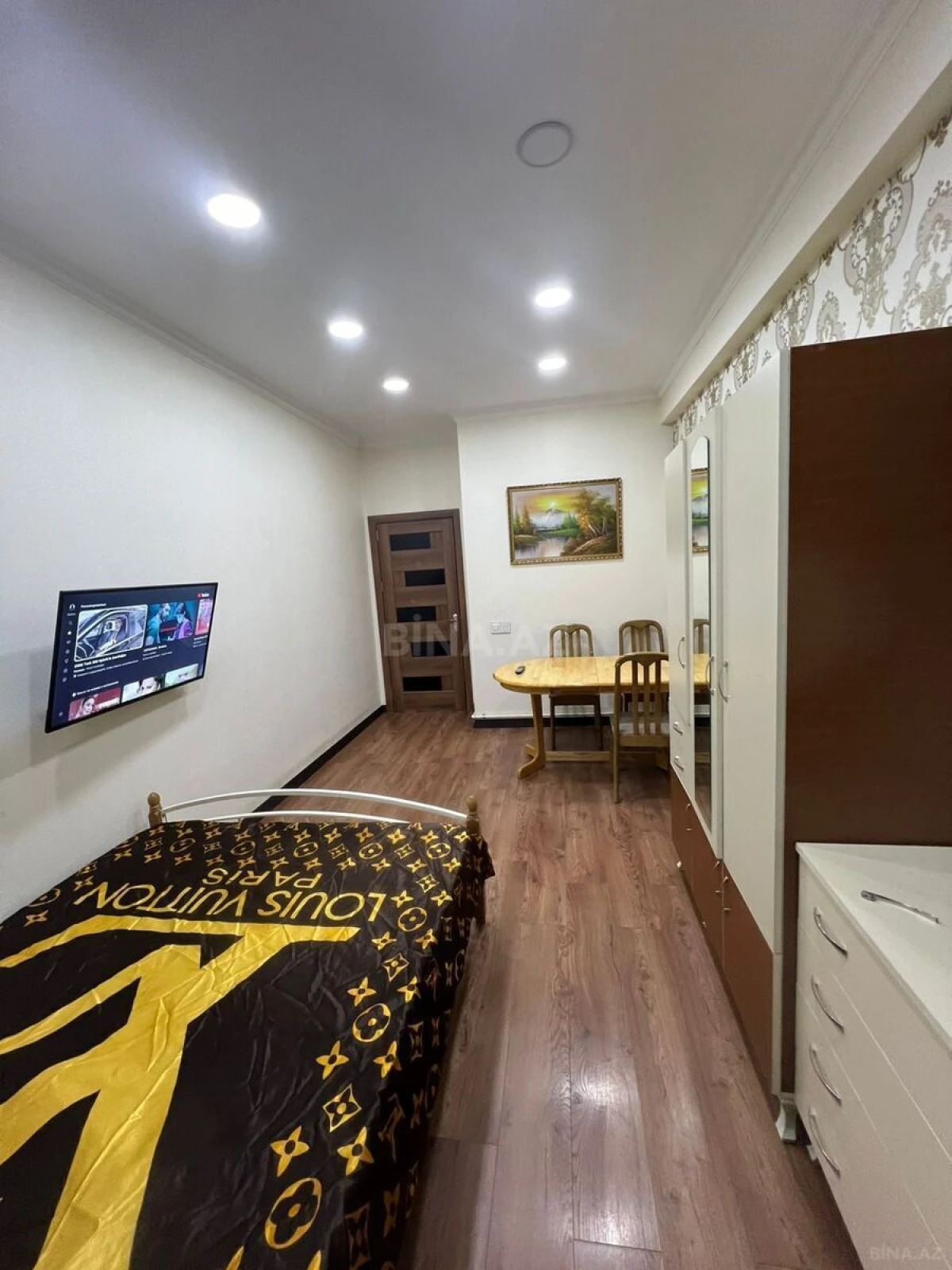 Kirayə verilir 1 otaqlı mənzil 60 m²
