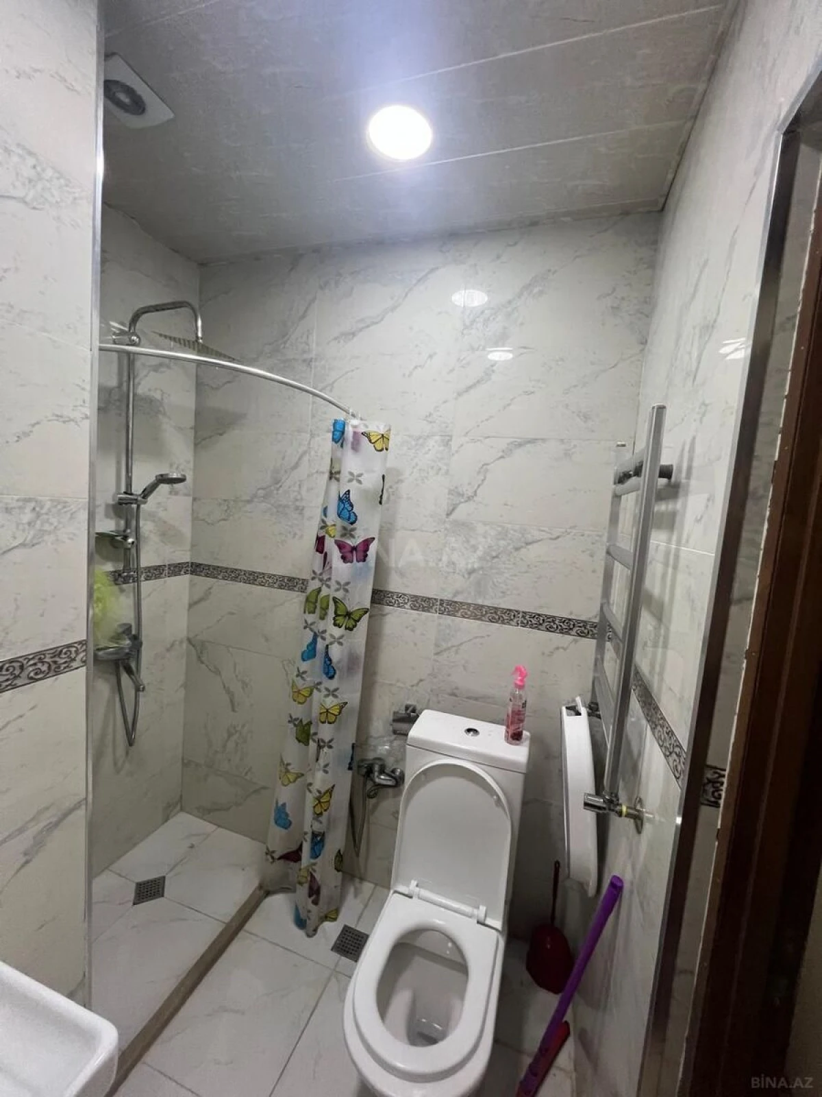 Kirayə verilir 1 otaqlı mənzil 60 m²