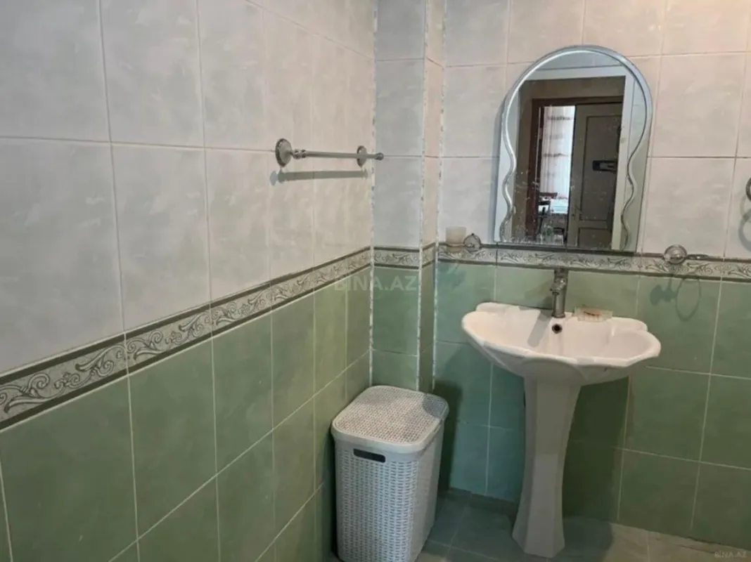 Satılır 2 otaqlı mənzil 75 m²