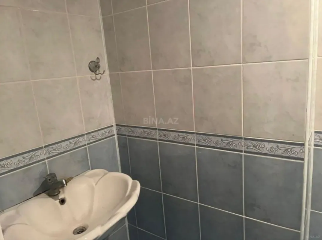 Satılır 2 otaqlı mənzil 75 m²