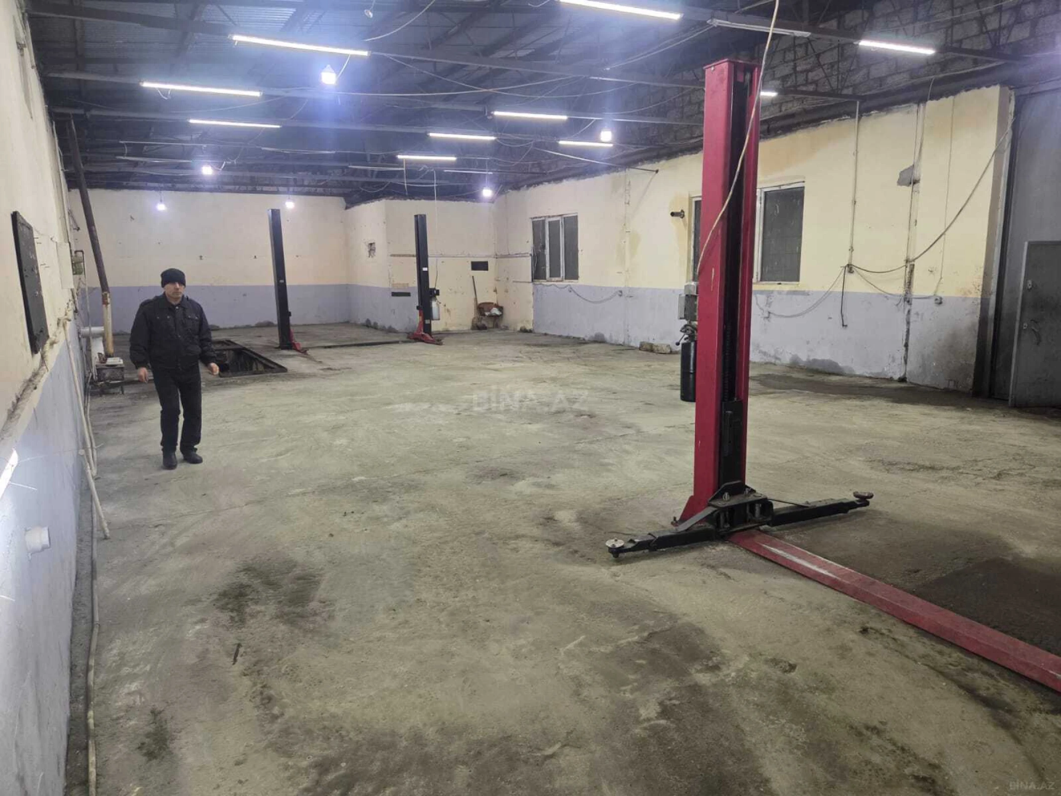 Kirayə verilir obyekt 250 m²