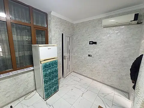 Kirayə verilir 4 otaqlı həyət evi 100 m²