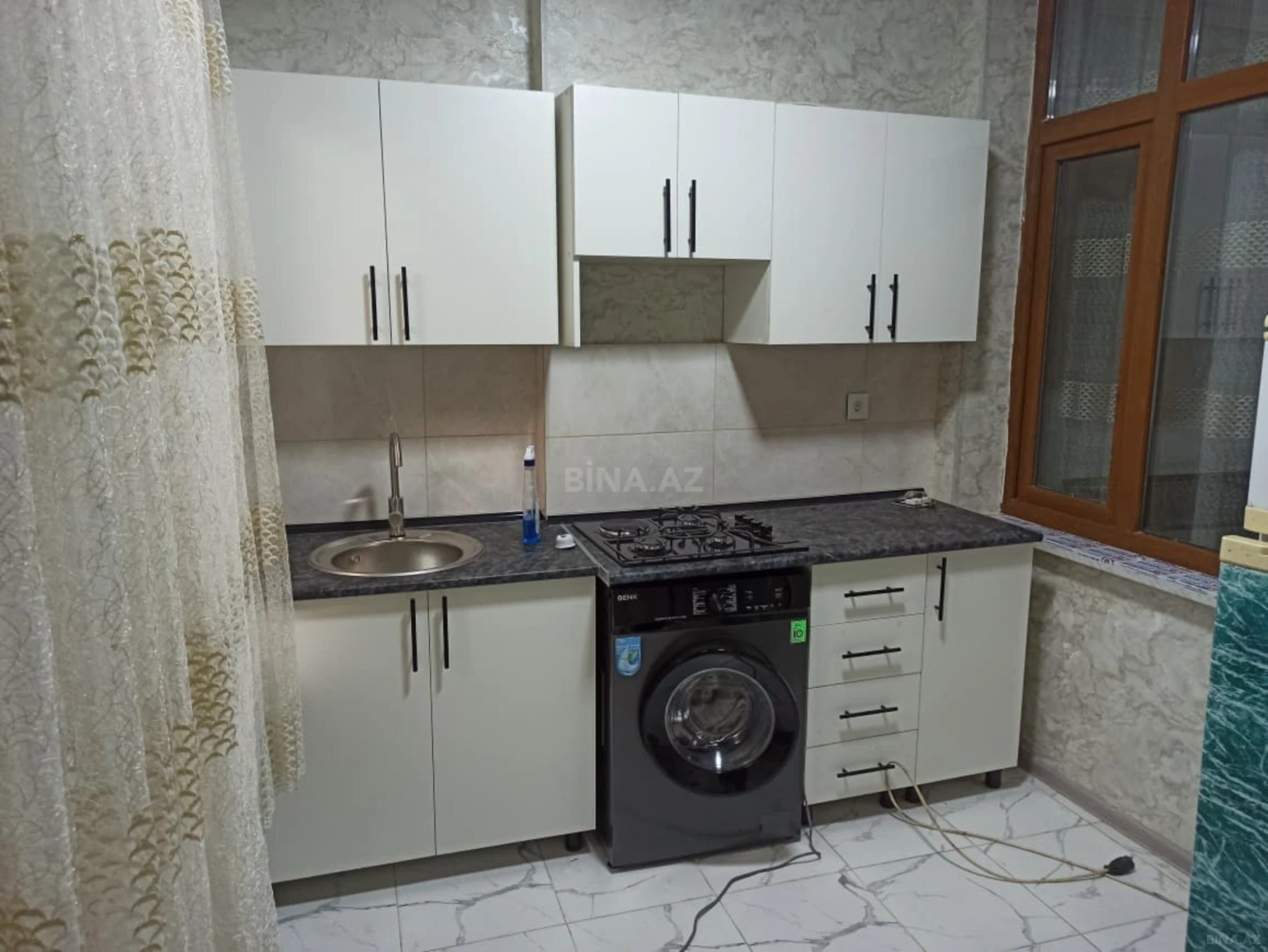Kirayə verilir 4 otaqlı həyət evi 100 m²