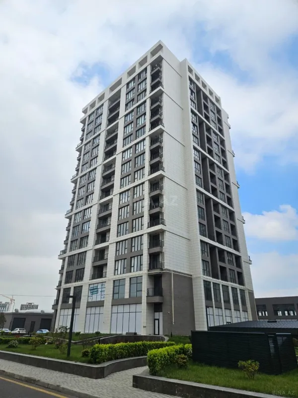 Satılır 4 otaqlı mənzil 172.8 m²