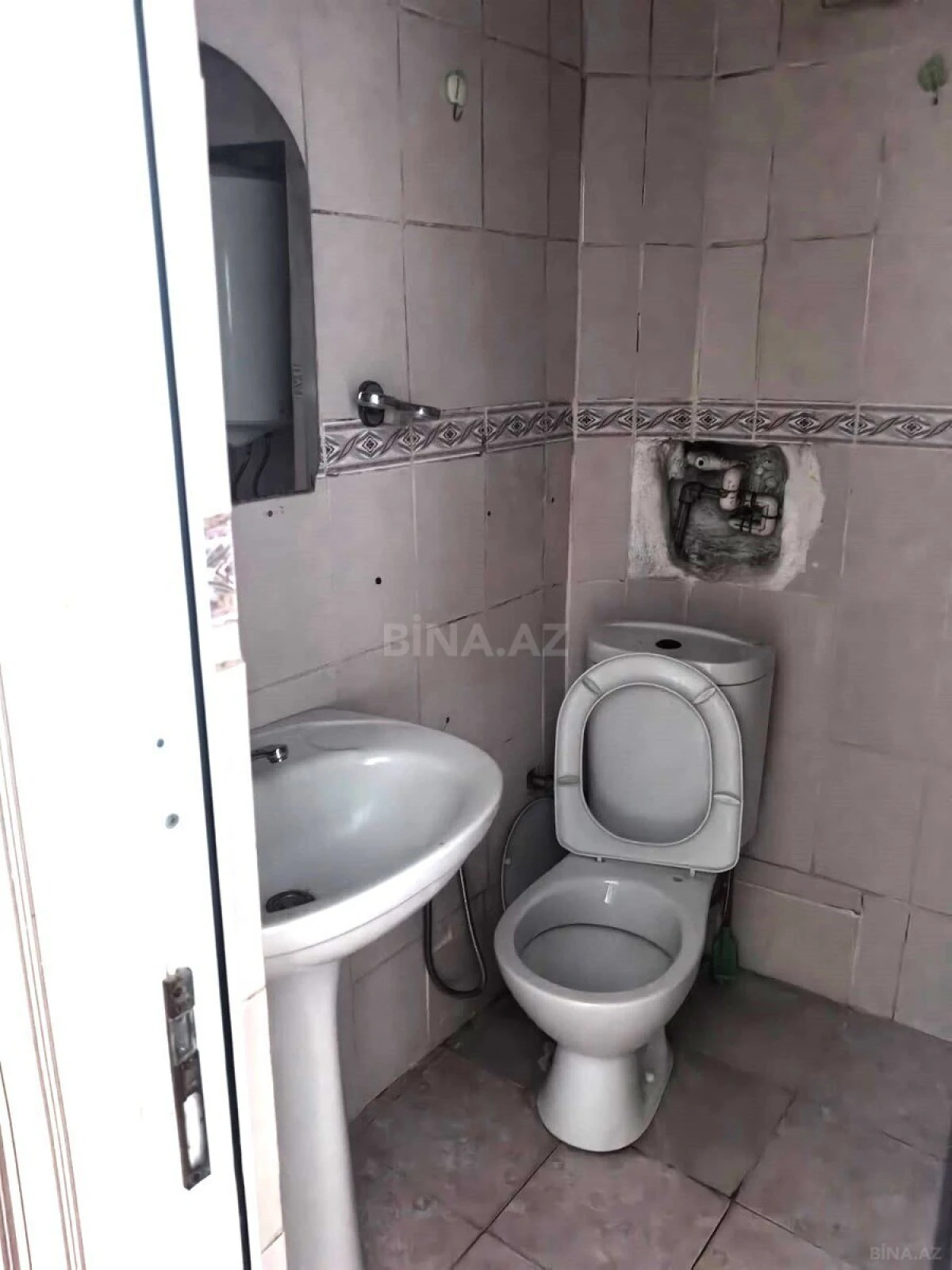 Kirayə verilir 2 otaqlı mənzil 62 m²