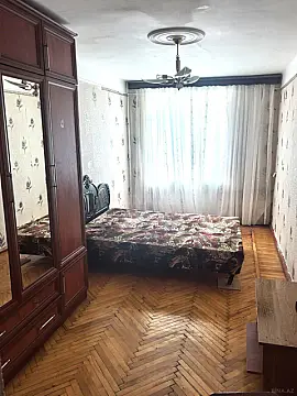 Kirayə verilir 2 otaqlı mənzil 62 m²