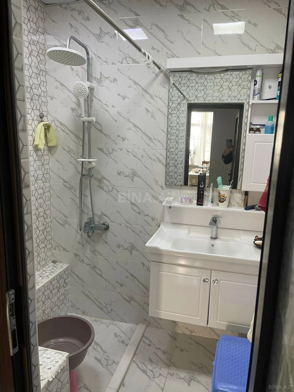 Satılır 2 otaqlı mənzil 65 m²