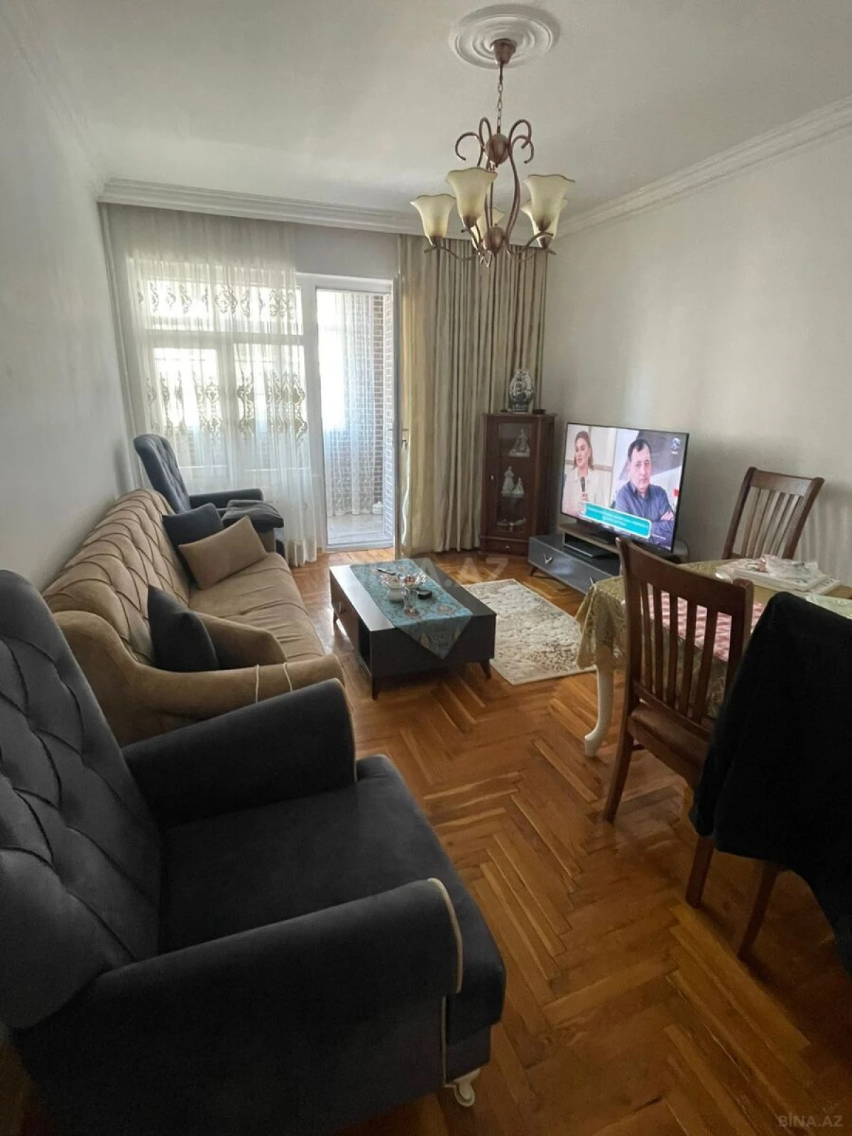 Satılır 2 otaqlı mənzil 65 m²