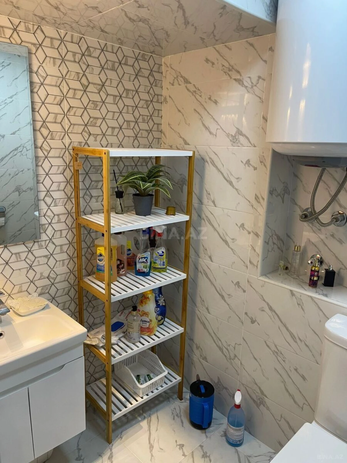 Satılır 2 otaqlı mənzil 65 m²