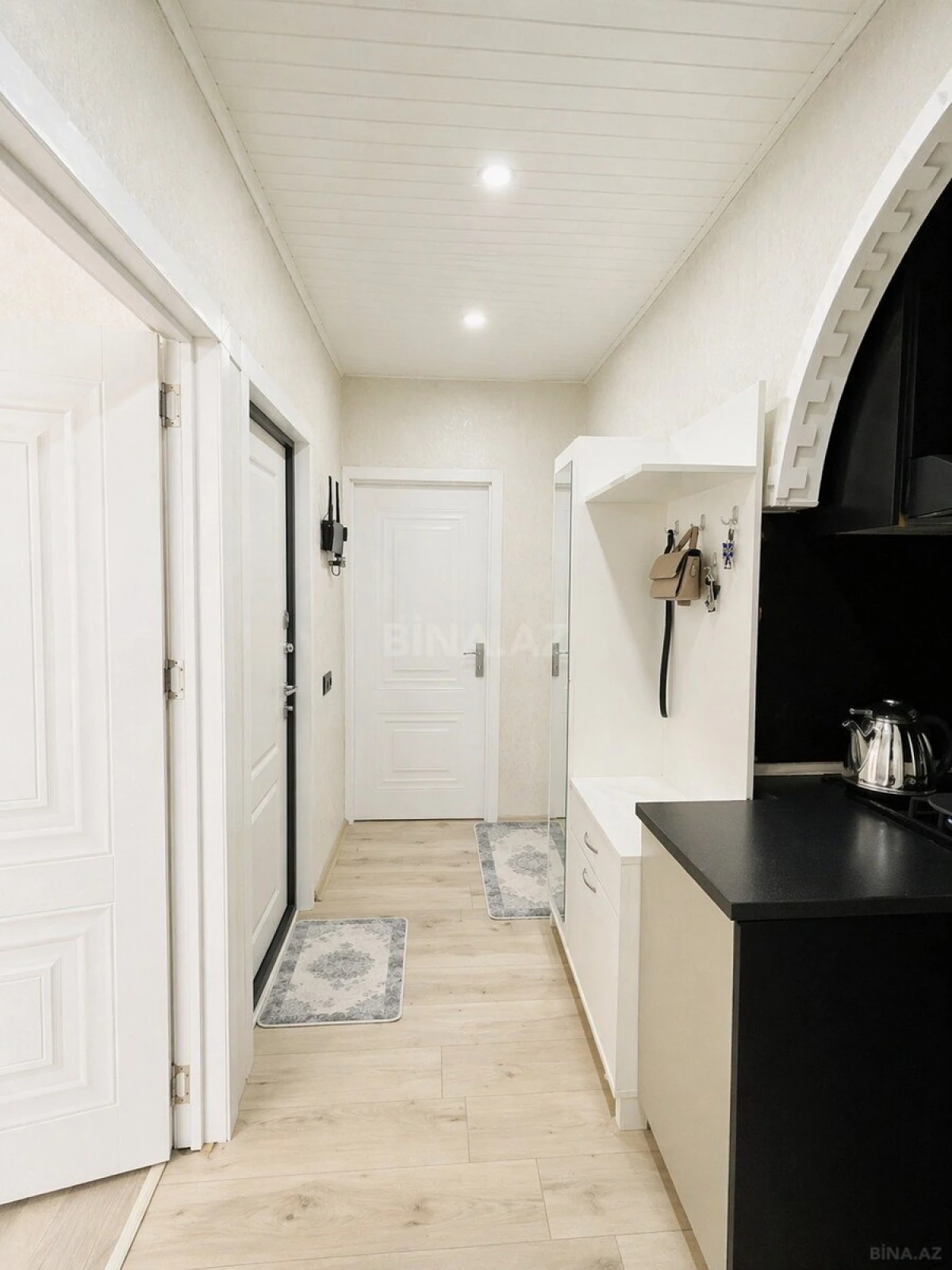 Satılır 3 otaqlı mənzil 71 m²