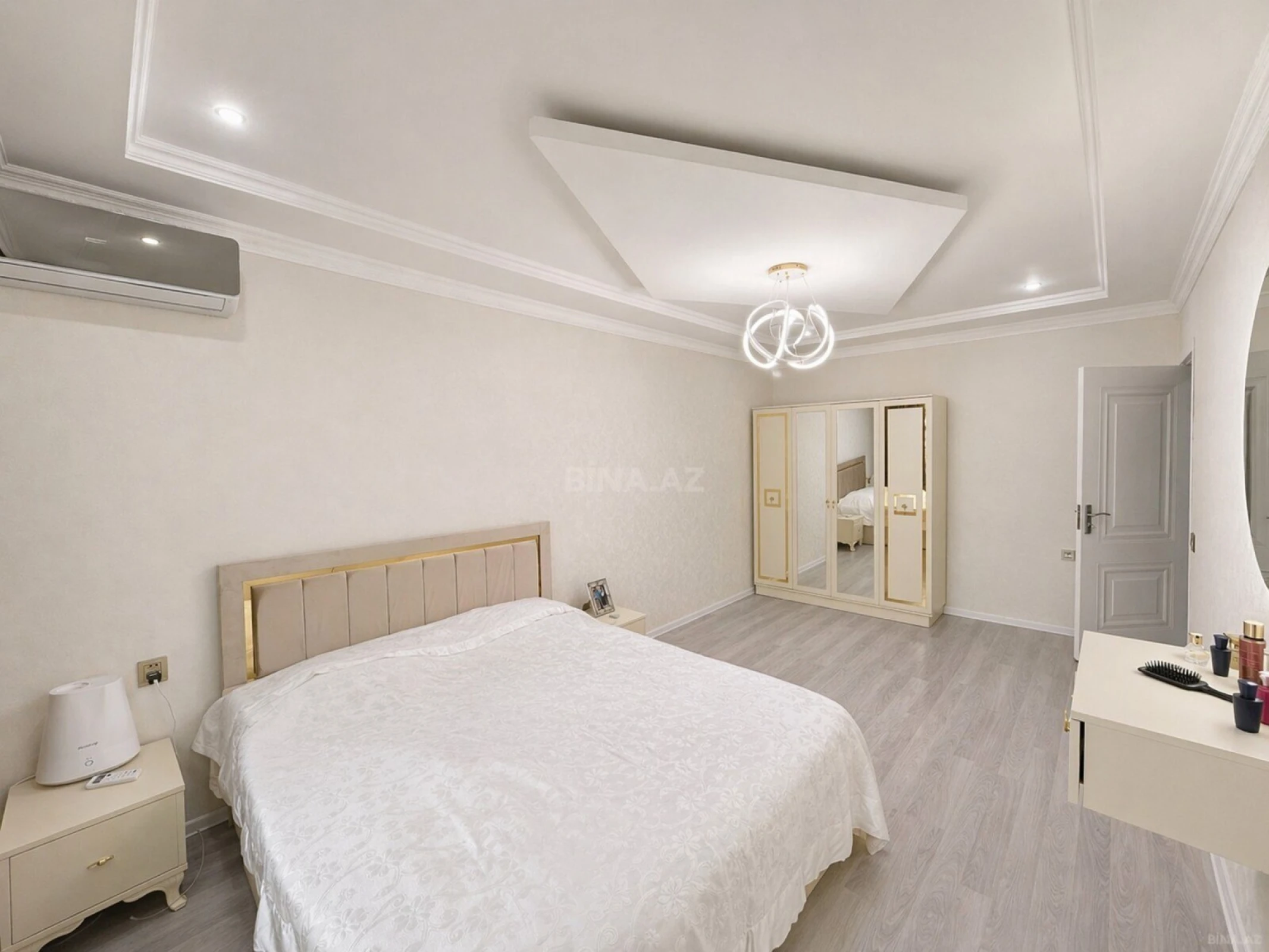 Satılır 3 otaqlı mənzil 71 m²