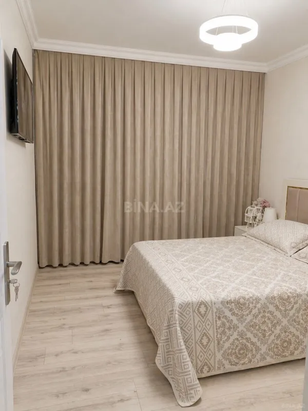 Satılır 3 otaqlı mənzil 71 m²
