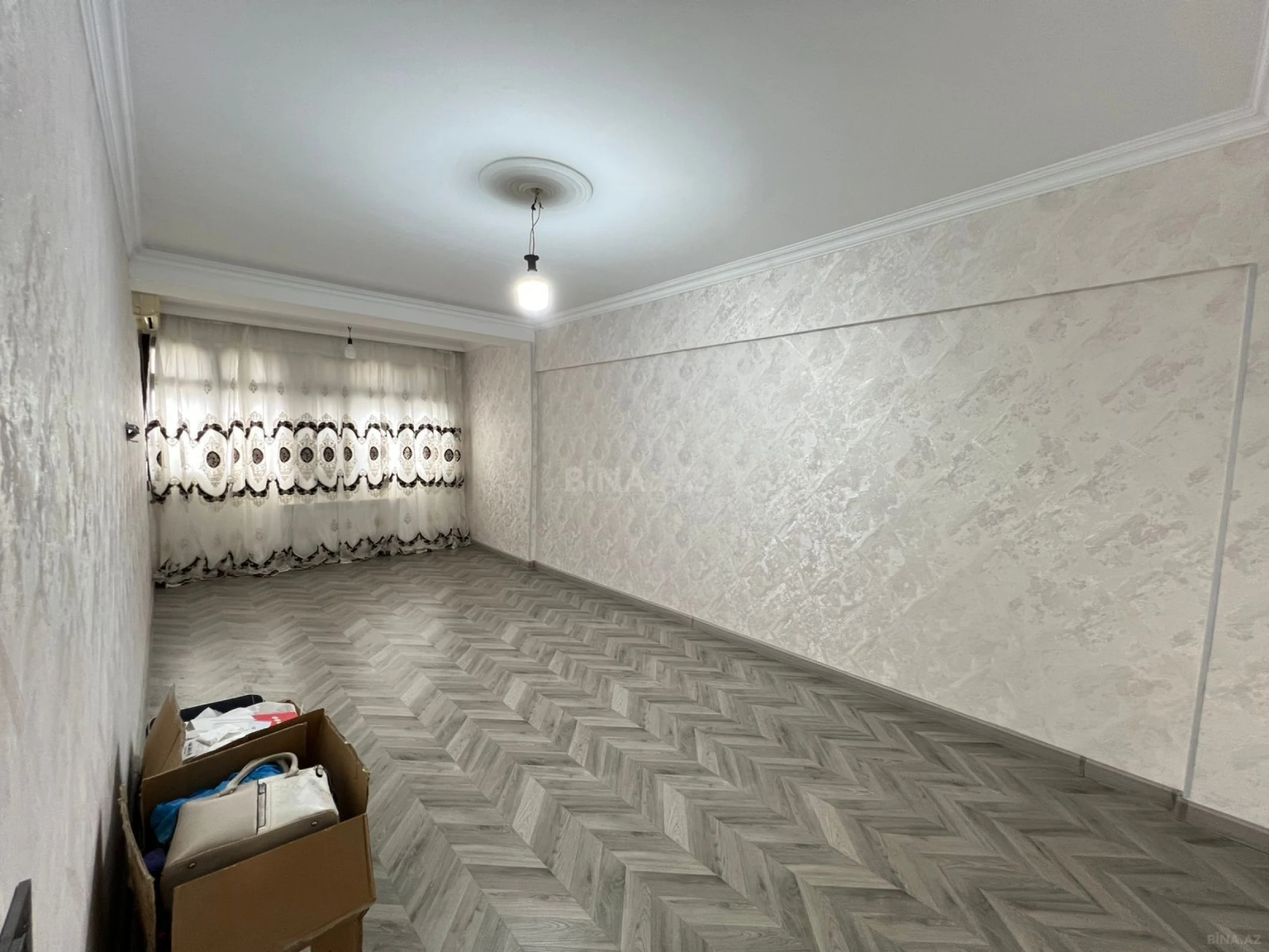 Satılır 3 otaqlı mənzil 65 m²