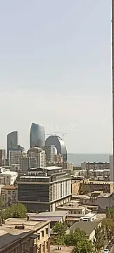 Satılır 4 otaqlı mənzil 148 m²