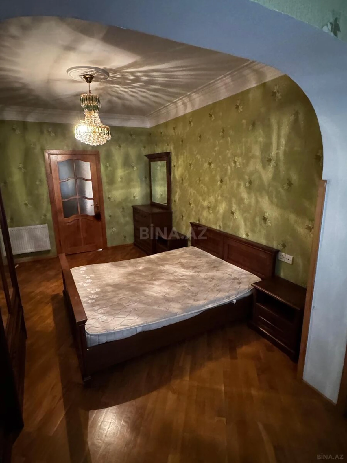 Kirayə verilir 2 otaqlı mənzil 65 m²