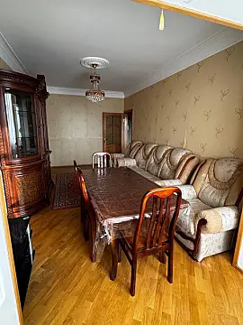 Kirayə verilir 2 otaqlı mənzil 65 m² — Bakı, 9-cu mikrorayon 2 otaq 65.00 m²