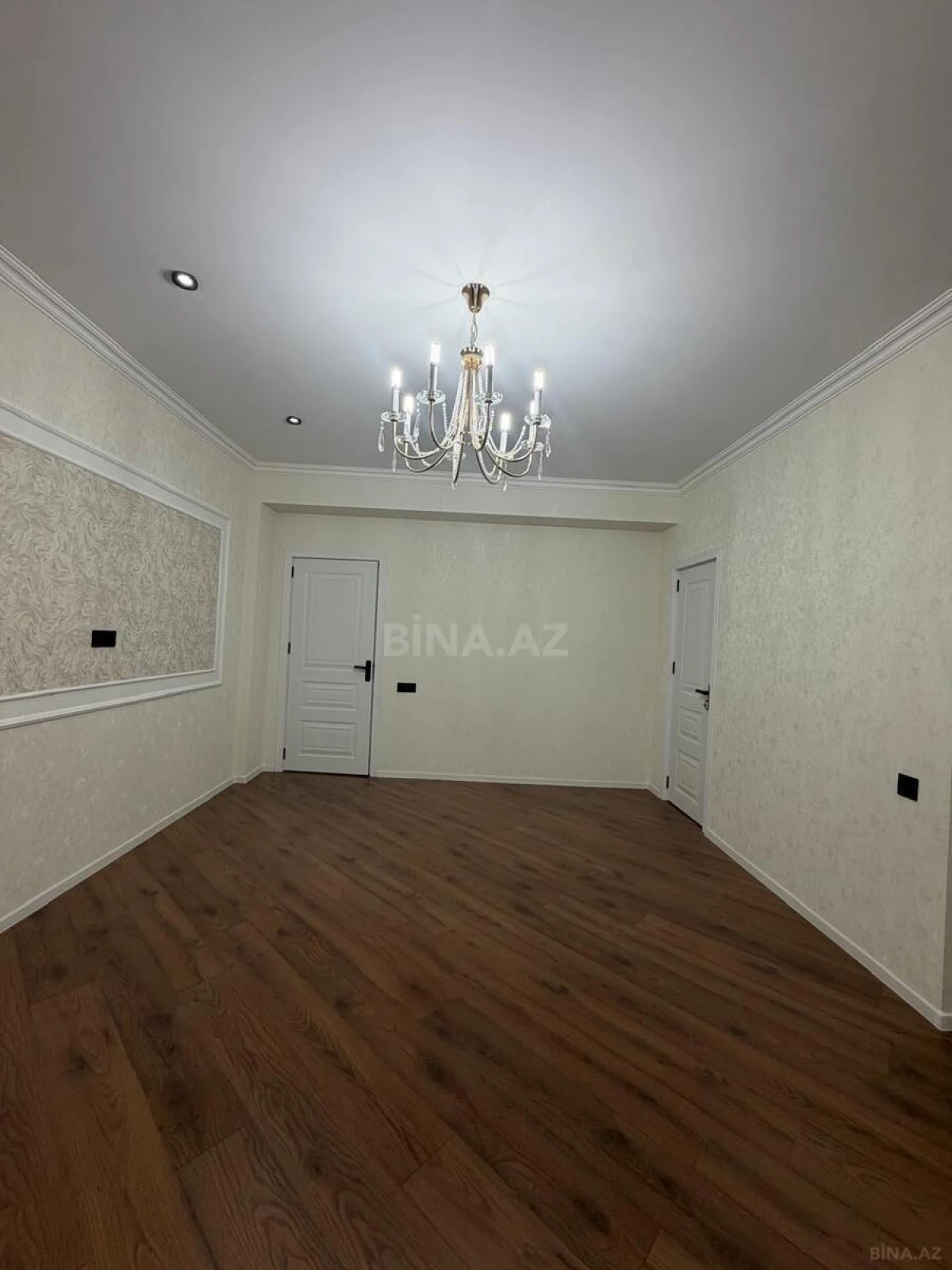 Satılır 2 otaqlı mənzil 56 m²