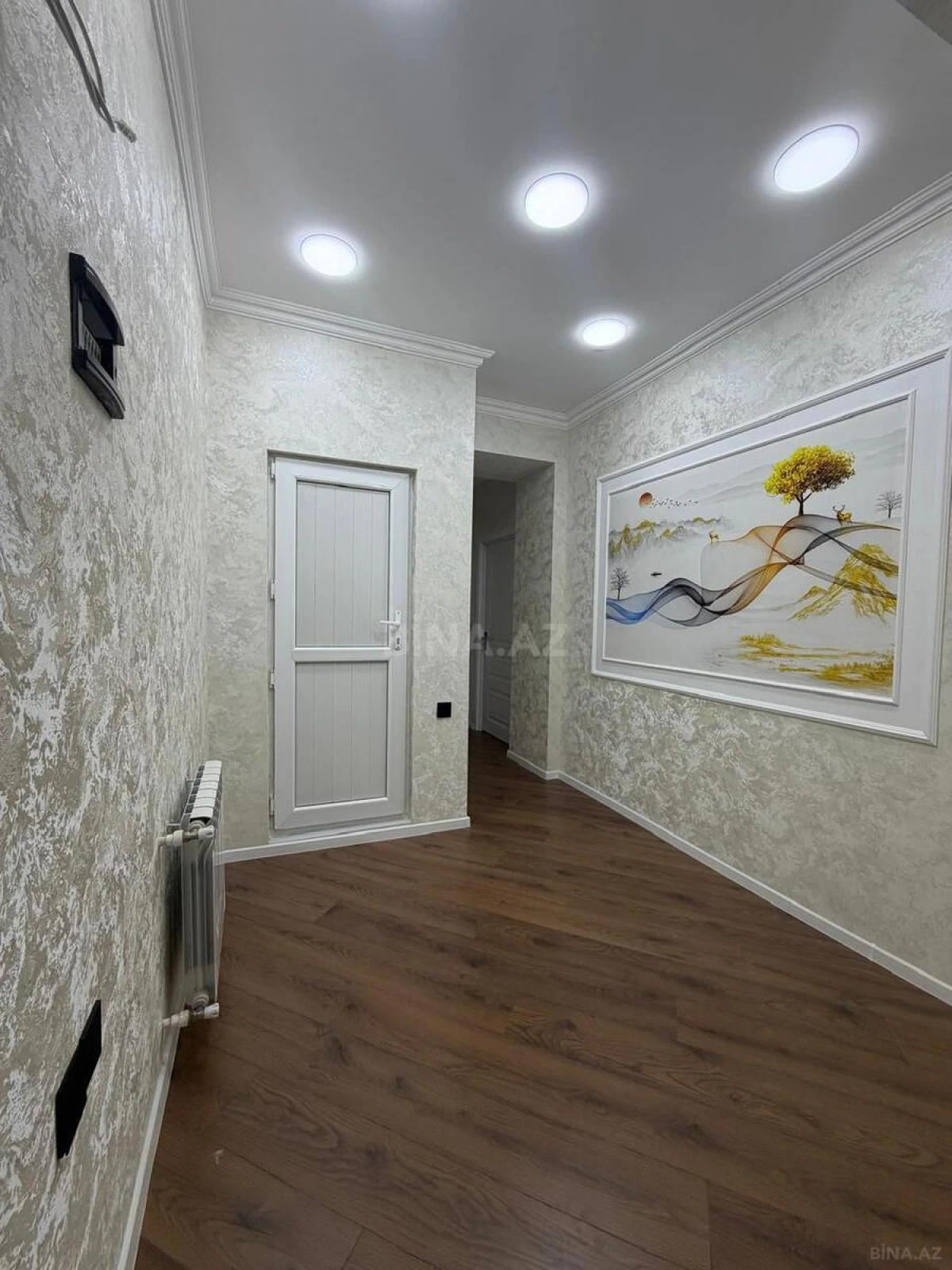 Satılır 2 otaqlı mənzil 56 m²