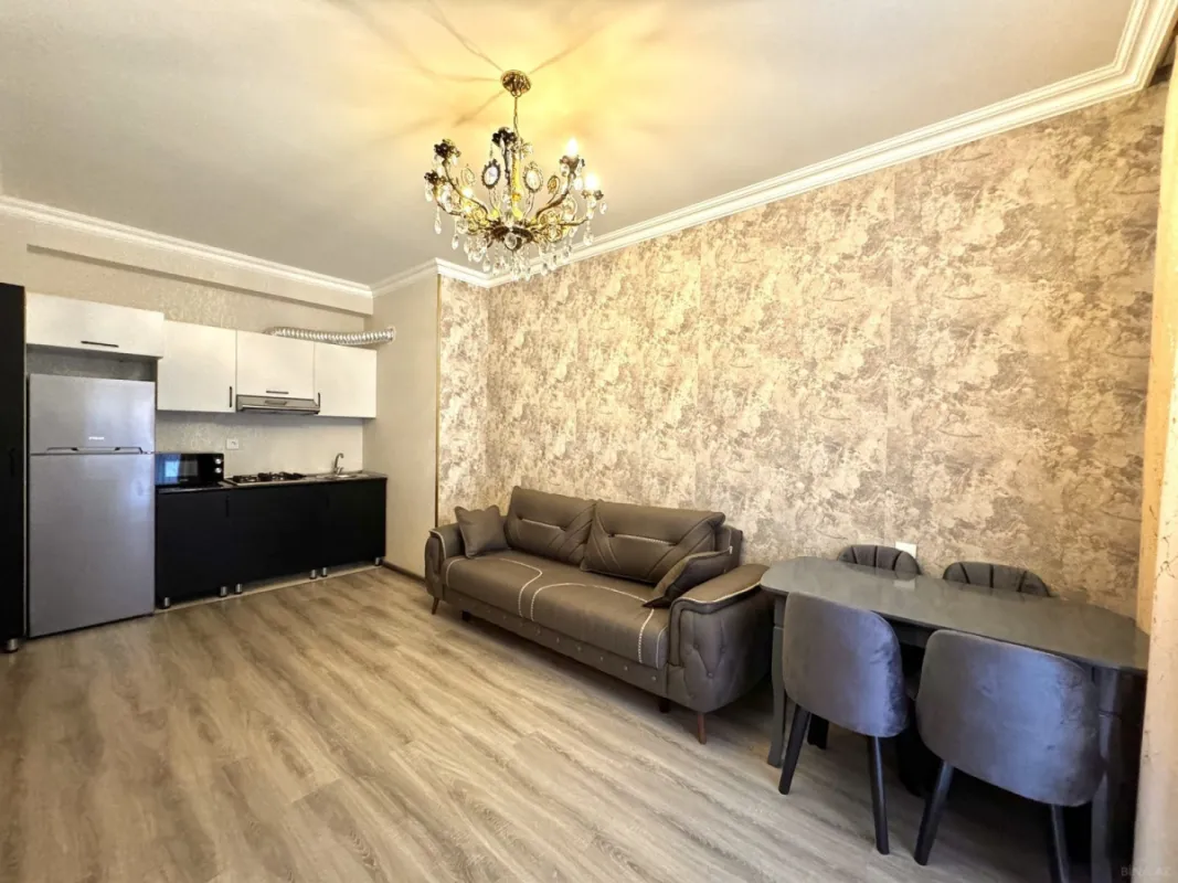 Kirayə verilir 2 otaqlı mənzil 65 m²