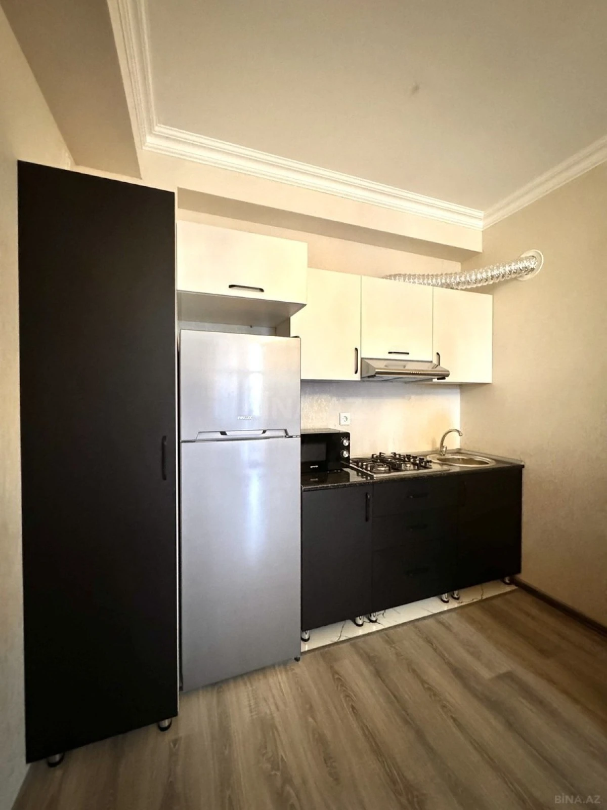 Kirayə verilir 2 otaqlı mənzil 65 m²