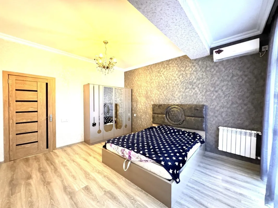 Kirayə verilir 2 otaqlı mənzil 65 m²