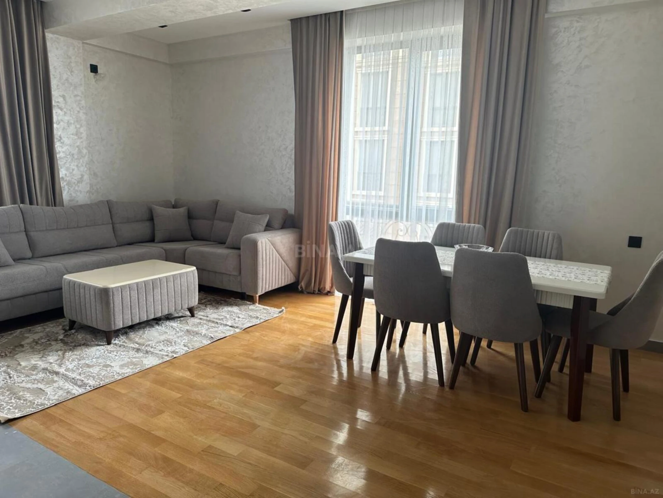 Kirayə verilir 3 otaqlı mənzil 100 m²