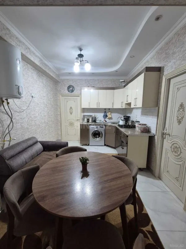 Satılır 3 otaqlı mənzil 83 m²