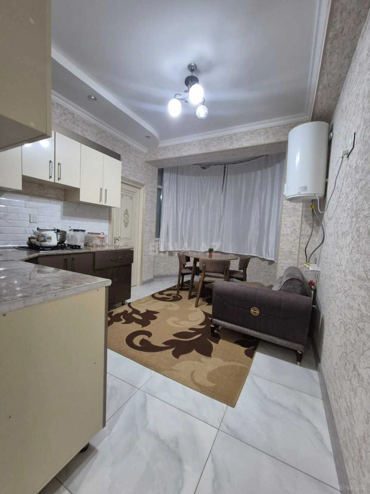 Satılır 3 otaqlı mənzil 83 m²
