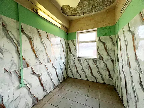 Kirayə verilir obyekt 215 m²