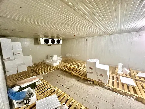 Kirayə verilir obyekt 215 m² — Bakı 215.00 m²