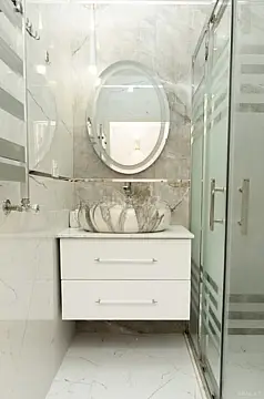 Kirayə verilir 2 otaqlı mənzil 68 m²