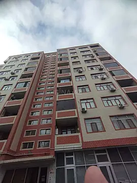 Satılır 5 otaqlı mənzil 256 m² — Bakı 5 otaq 256.00 m²