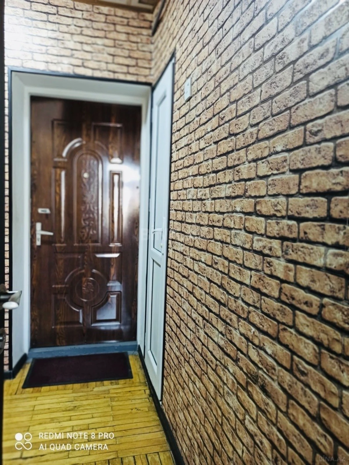 Satılır 2 otaqlı mənzil 60 m²