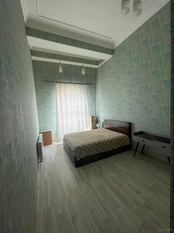 Satılır 3 otaqlı mənzil 126 m²