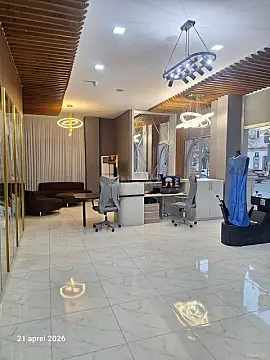 Satılır 4 otaqlı mənzil 175 m²