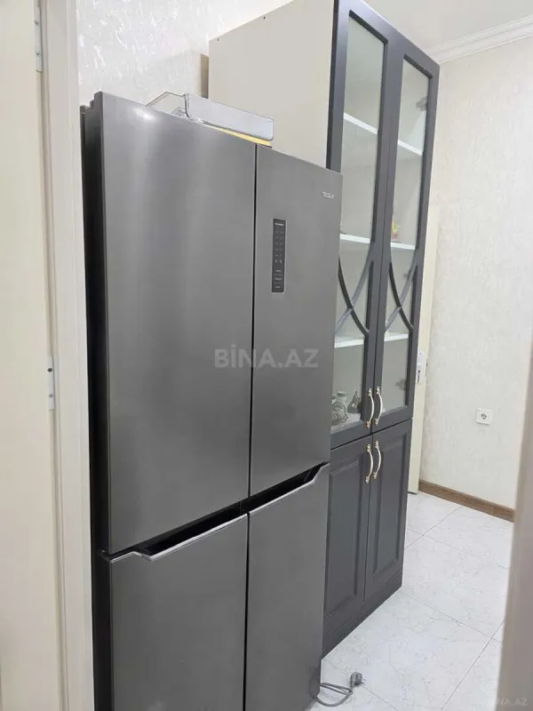 Kirayə verilir 3 otaqlı mənzil 103 m²