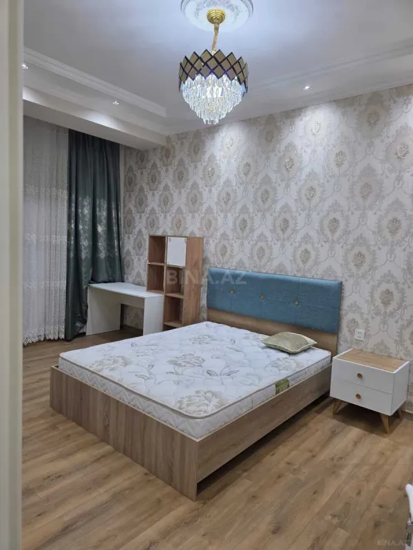 Kirayə verilir 3 otaqlı mənzil 103 m²