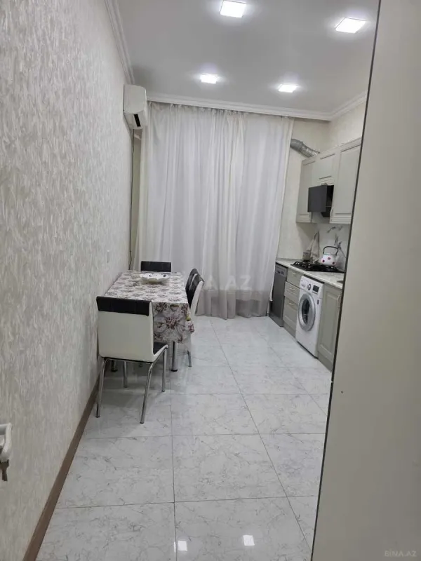 Kirayə verilir 3 otaqlı mənzil 103 m²