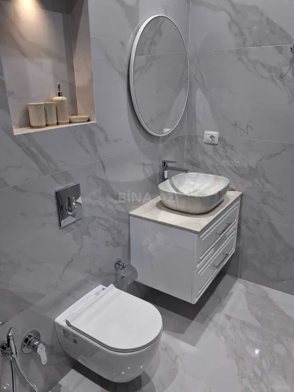 Satılır 2 otaqlı mənzil 85 m²