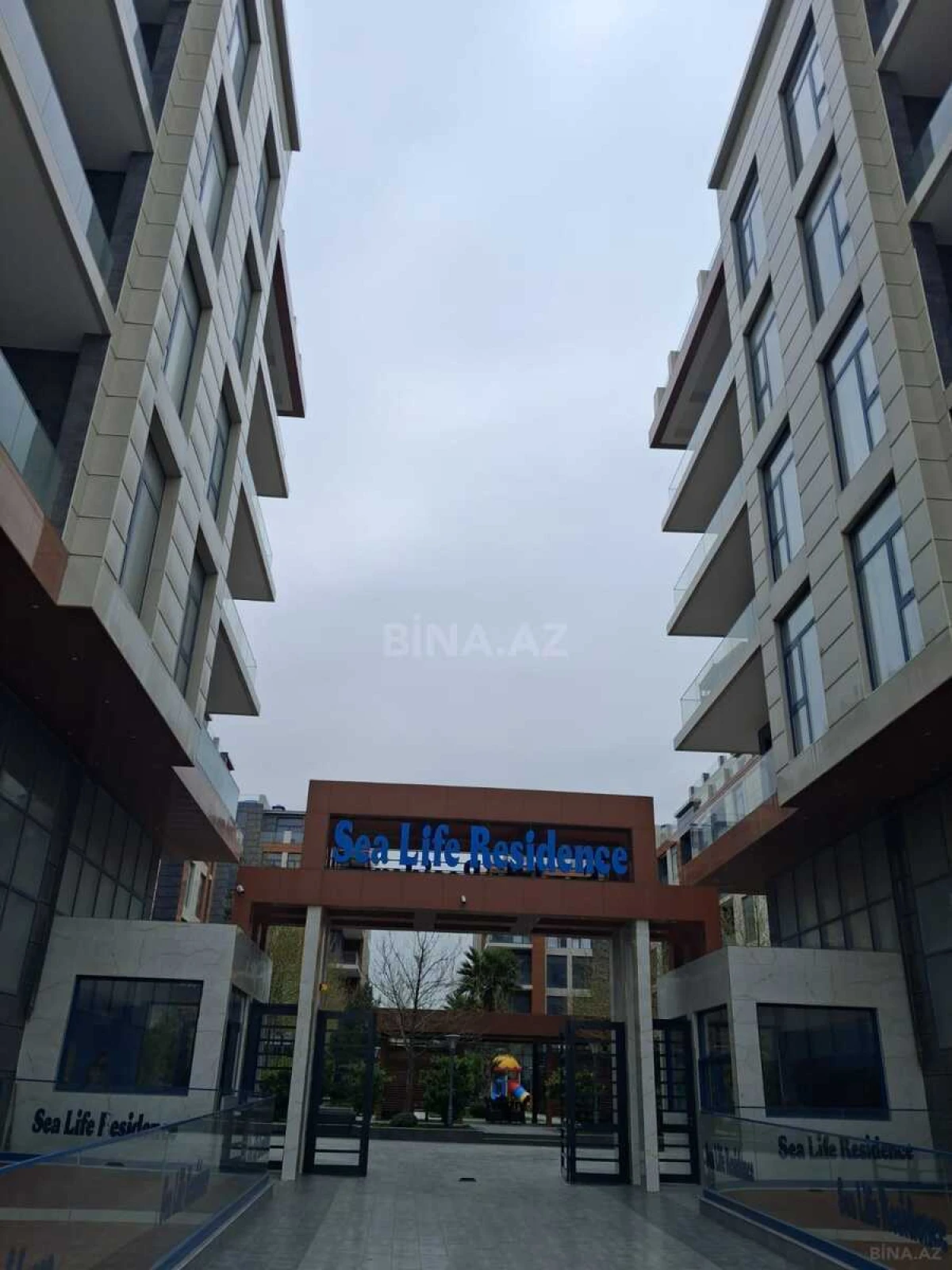 Satılır 2 otaqlı mənzil 85 m²