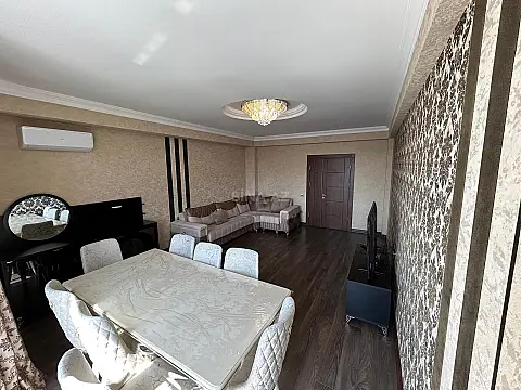 Kirayə verilir 4 otaqlı mənzil 180 m²
