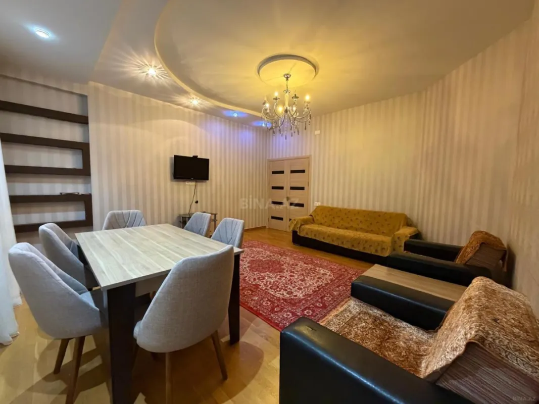 Kirayə verilir 3 otaqlı mənzil 95 m²