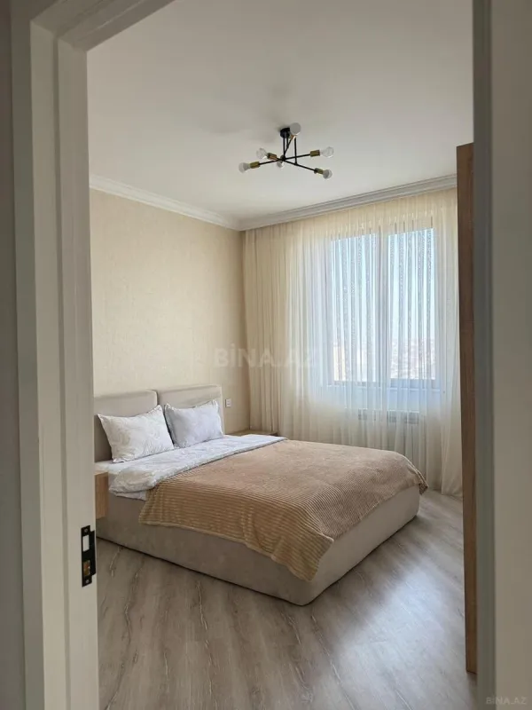 Satılır 2 otaqlı mənzil 73 m²