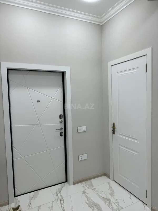 Satılır 2 otaqlı mənzil 73 m²